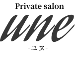 une（ユヌ）ロゴ
